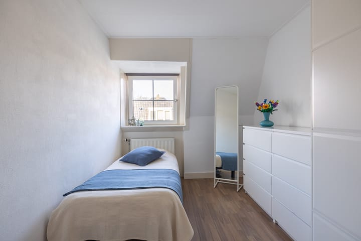 Photo 35 of Franekerstraat 27