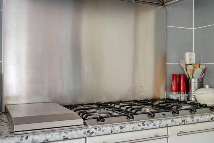 Foto 10 van Mies Ruthplaats 22