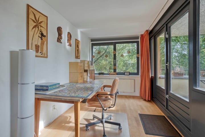 Foto 20 van Mies Ruthplaats 22