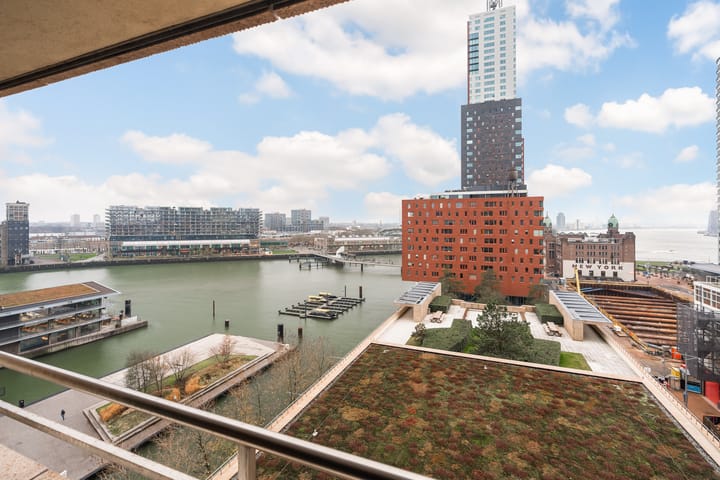 Foto 15 van Van der Hoevenplein 42