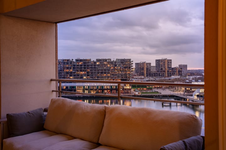 Foto 18 van Van der Hoevenplein 42