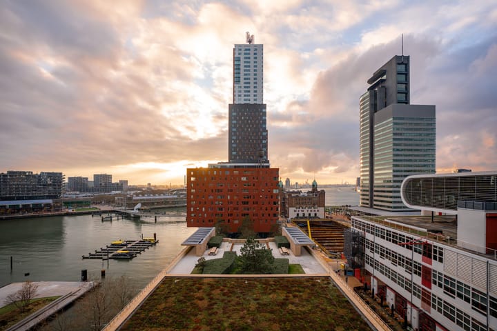 Foto 19 van Van der Hoevenplein 42