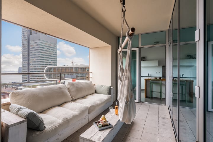 Foto 22 van Van der Hoevenplein 42