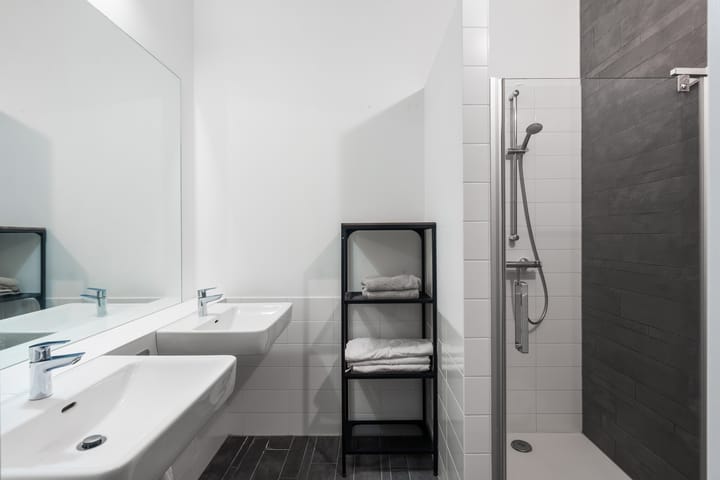 Foto 32 van Van der Hoevenplein 42