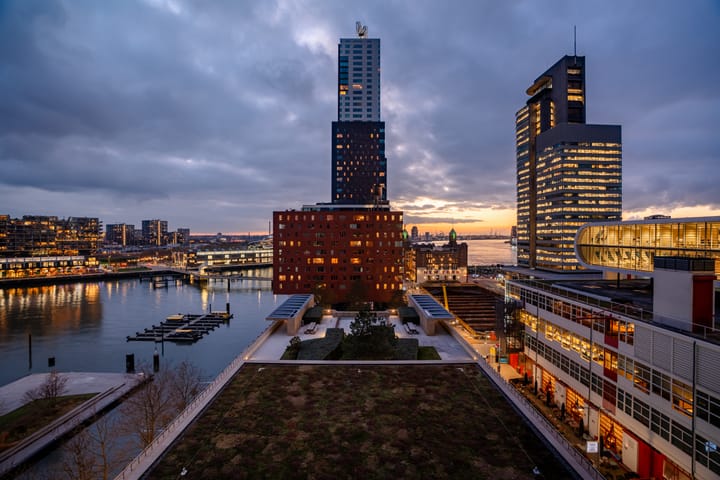 Foto 40 van Van der Hoevenplein 42