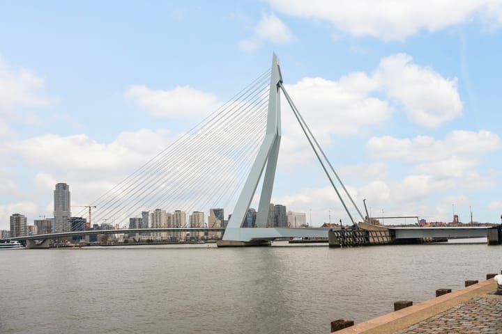 Foto 52 van Van der Hoevenplein 42