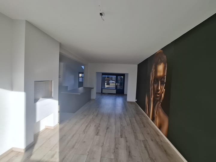 Photo 3 of Adolf van Nassaustraat 8