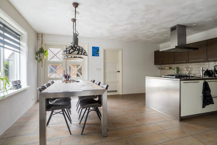 Photo 3 of Nieuweweg 6