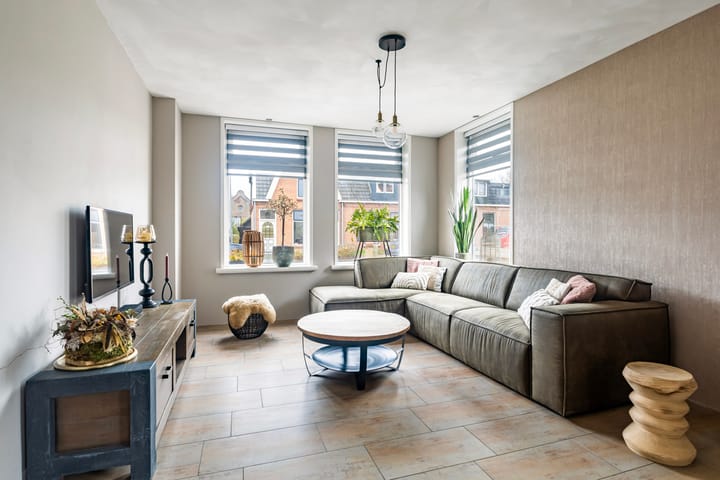 Photo 2 of Nieuweweg 6