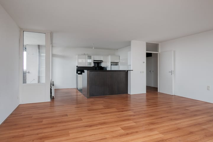 Foto 2 van Korfakker 76