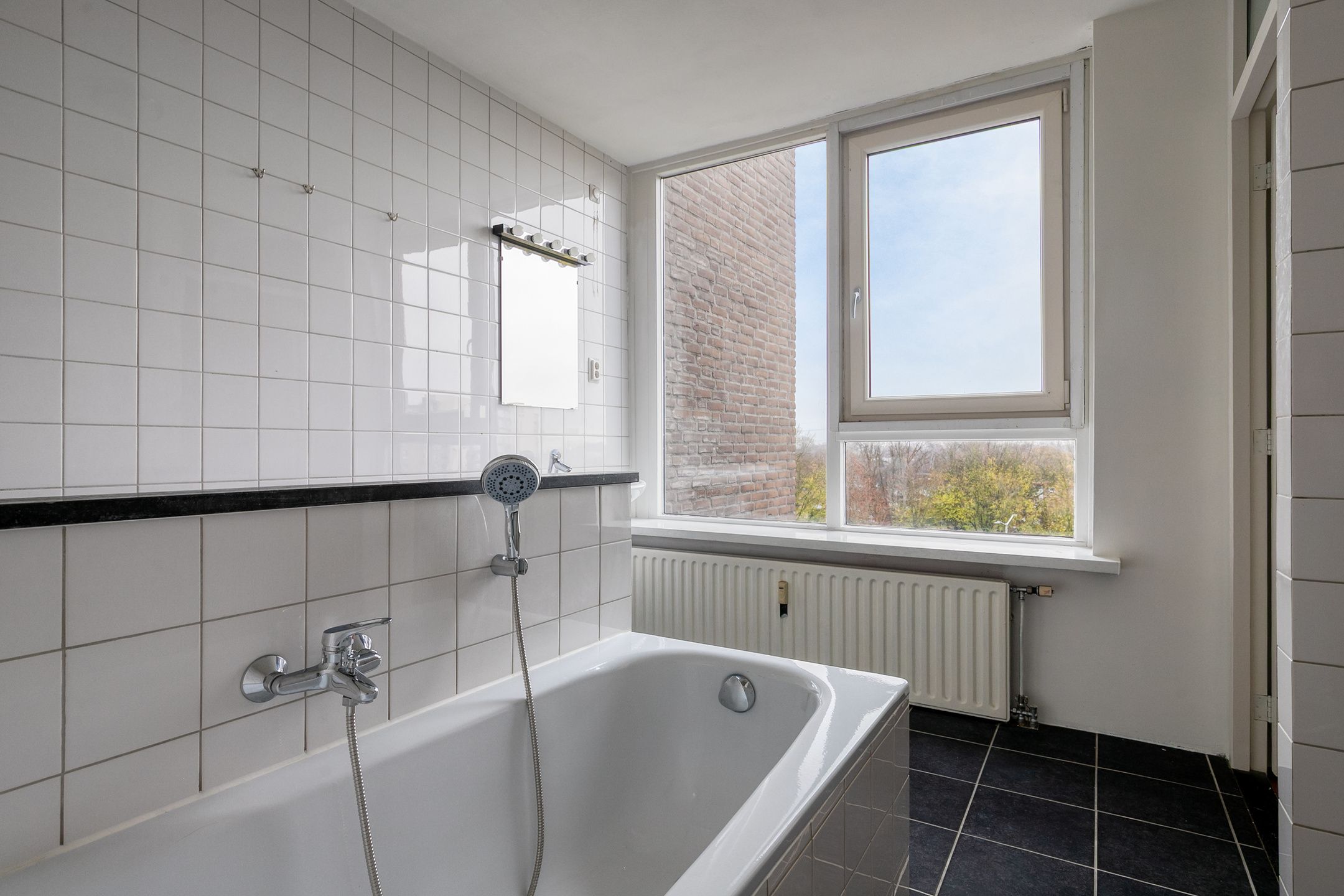 Foto 30 van Korfakker 76