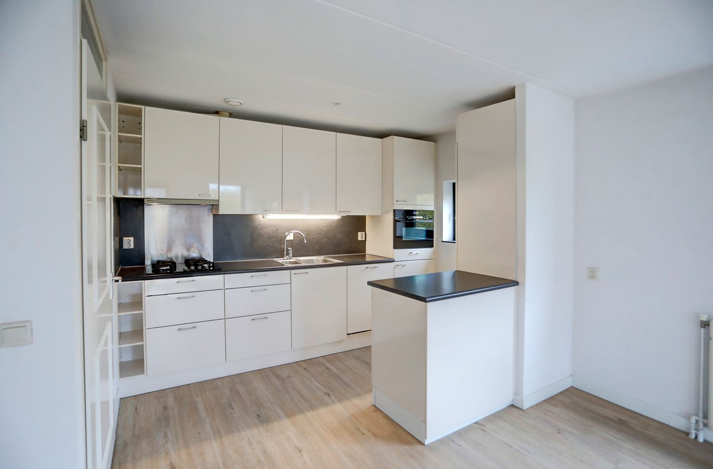 Foto 14 van Valkenaerhof 16