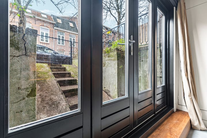 Photo 29 of Graaf Lodewijkstraat 16