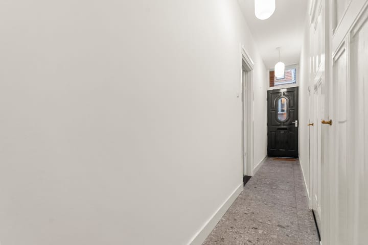 Photo 33 of Graaf Lodewijkstraat 16