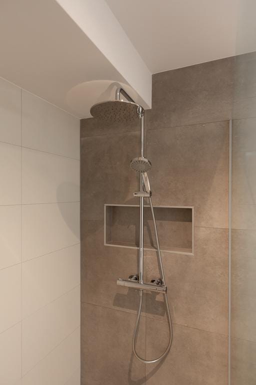 Foto 20 van Loosduinseweg 373-E2