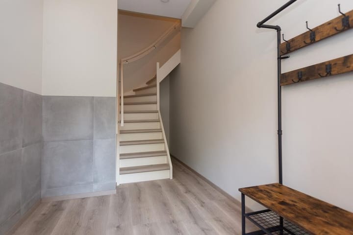 Foto 22 van Loosduinseweg 373-E2