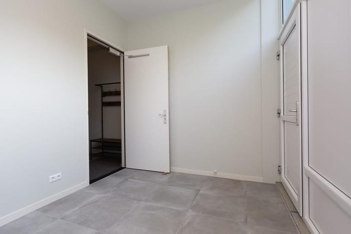 Foto 25 van Loosduinseweg 373-E2