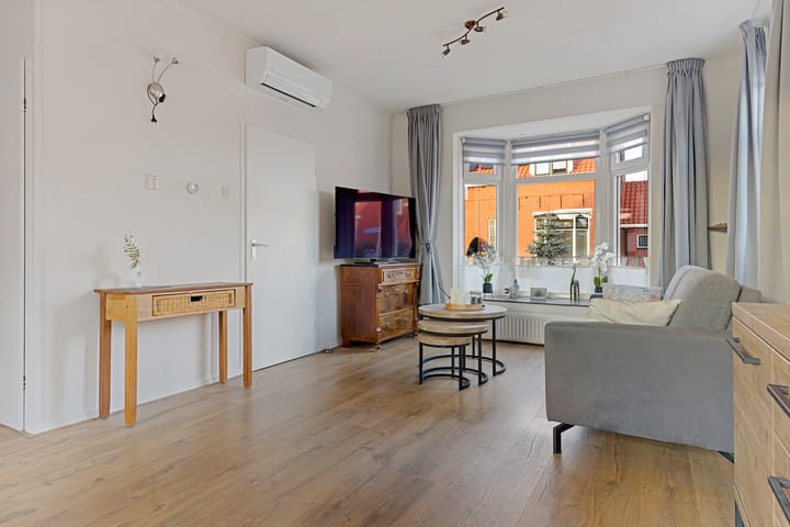 Photo 14 of Prins Hendrikstraat 4