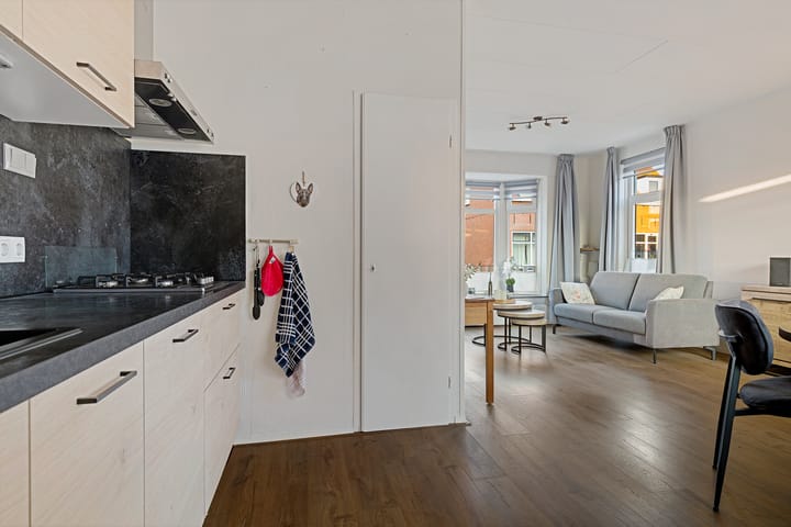 Photo 23 of Prins Hendrikstraat 4