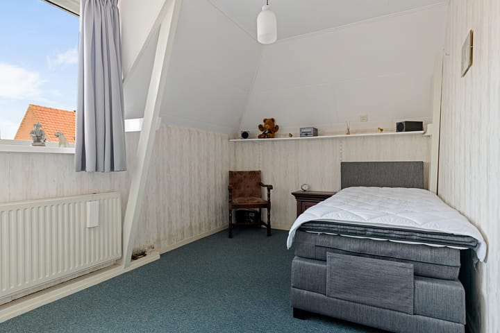 Photo 30 of Prins Hendrikstraat 4