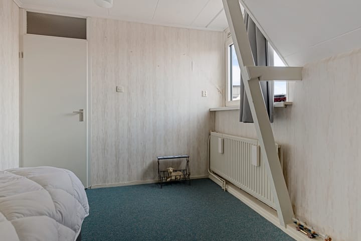 Photo 31 of Prins Hendrikstraat 4