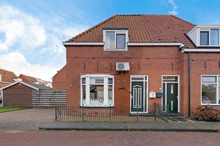 Photo 35 of Prins Hendrikstraat 4