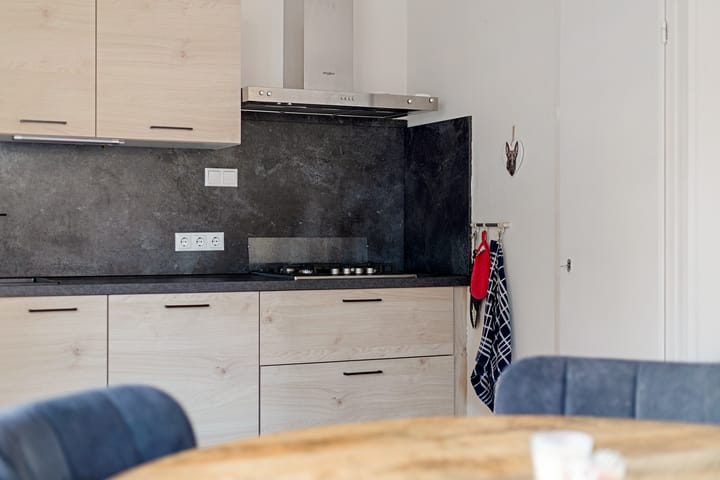 Photo 22 of Prins Hendrikstraat 4