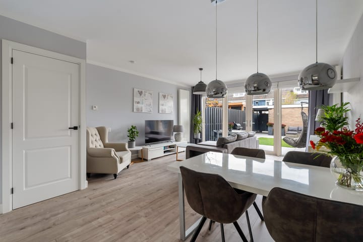 Photo 14 of Schoolstraat 19