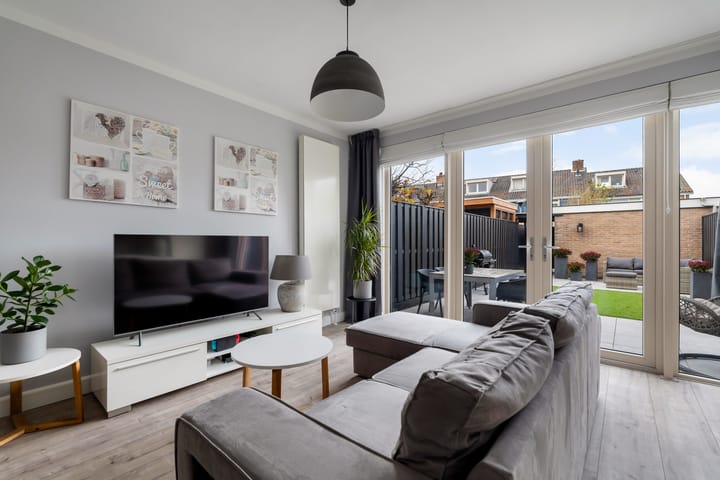 Photo 15 of Schoolstraat 19