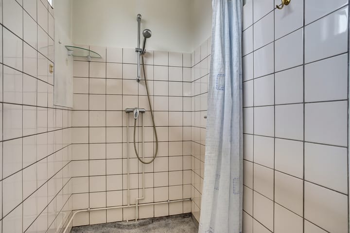 Photo 18 of Jupiterstraat 6-A