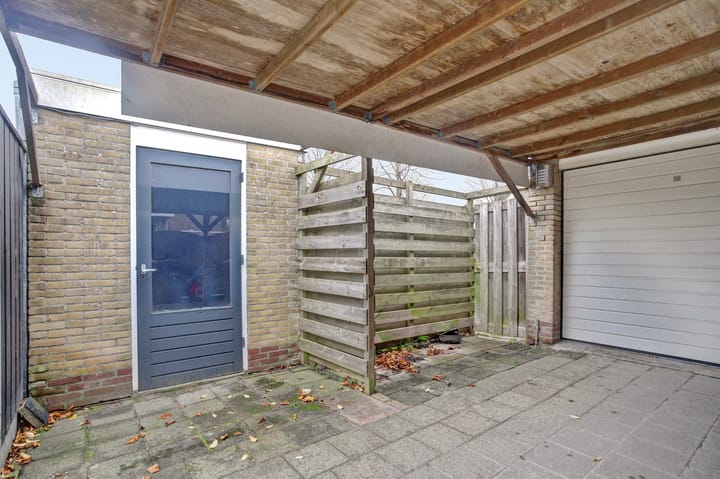 Photo 24 of Jupiterstraat 6-A