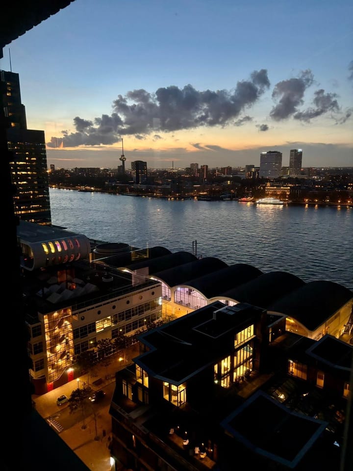 Foto 16 van De Monchyplein 80