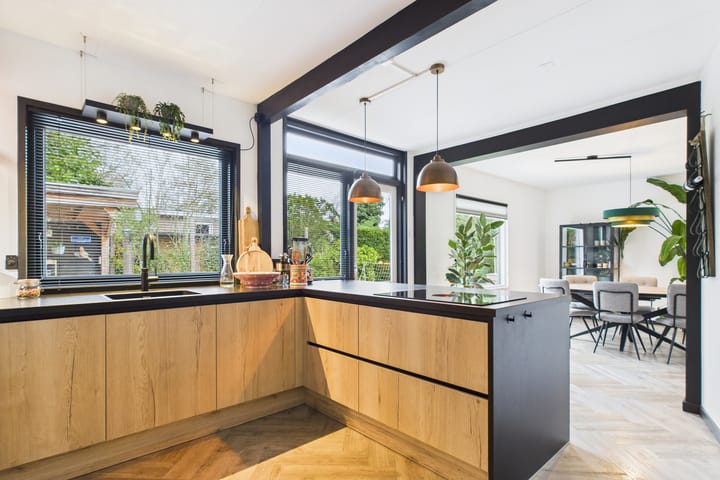 Foto 15 van Dorus Rijkersstraat 6