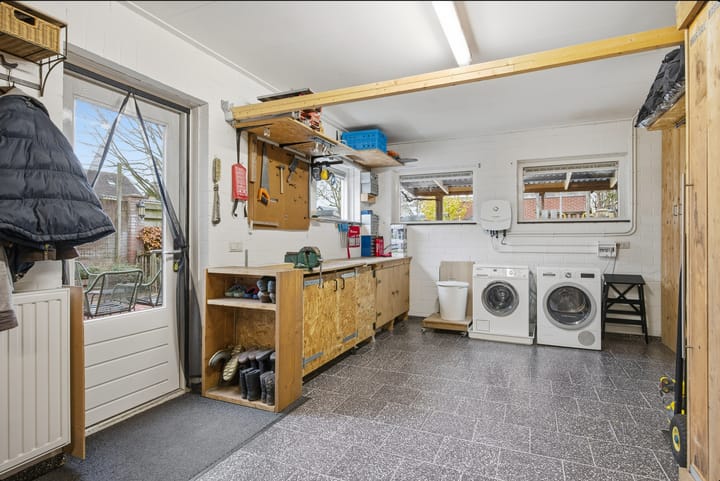 Foto 43 van Meidoornlaan 8