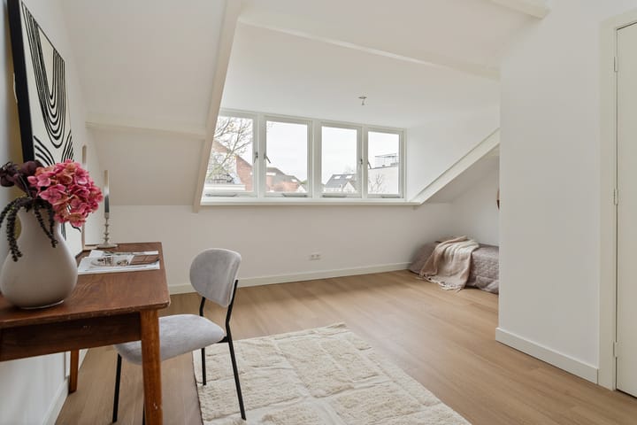 Photo 32 of Singelstraat 29