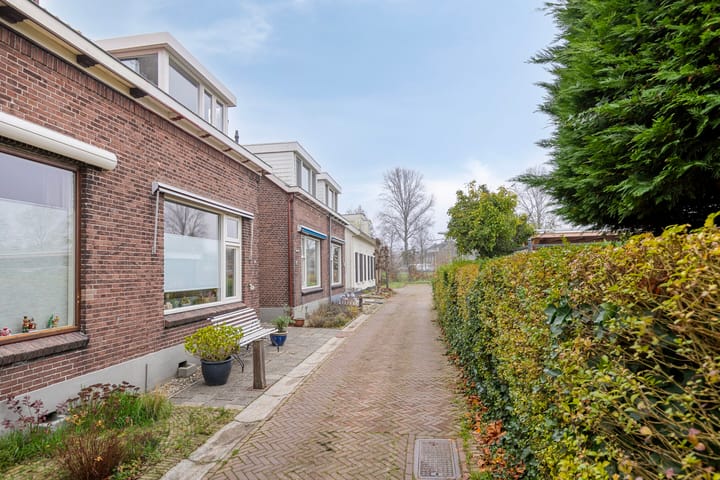 Foto 8 van Stationsbuurt 29