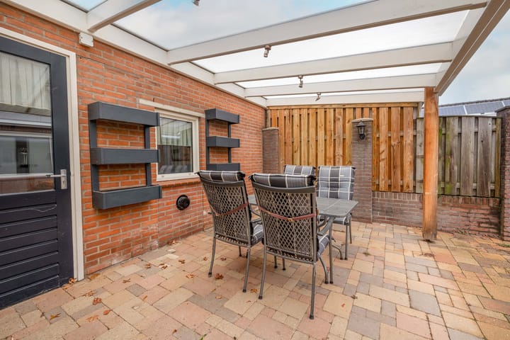 Photo 32 of Piet Heinstraat 14