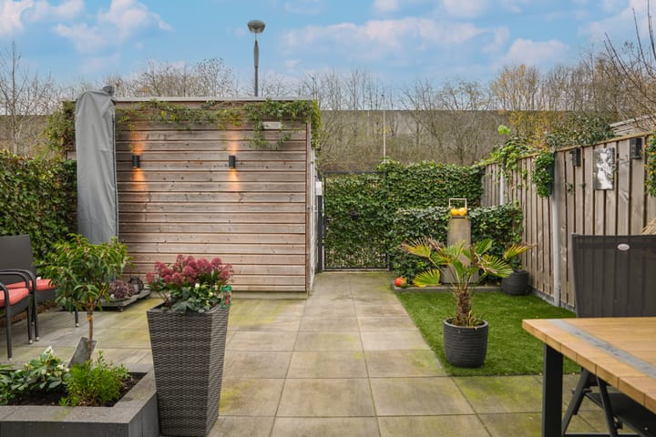 Foto 4 van Tinbergenplantsoen 49