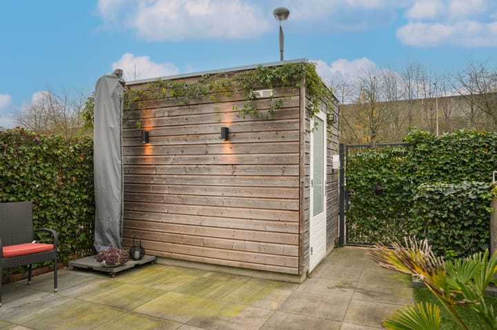 Foto 29 van Tinbergenplantsoen 49