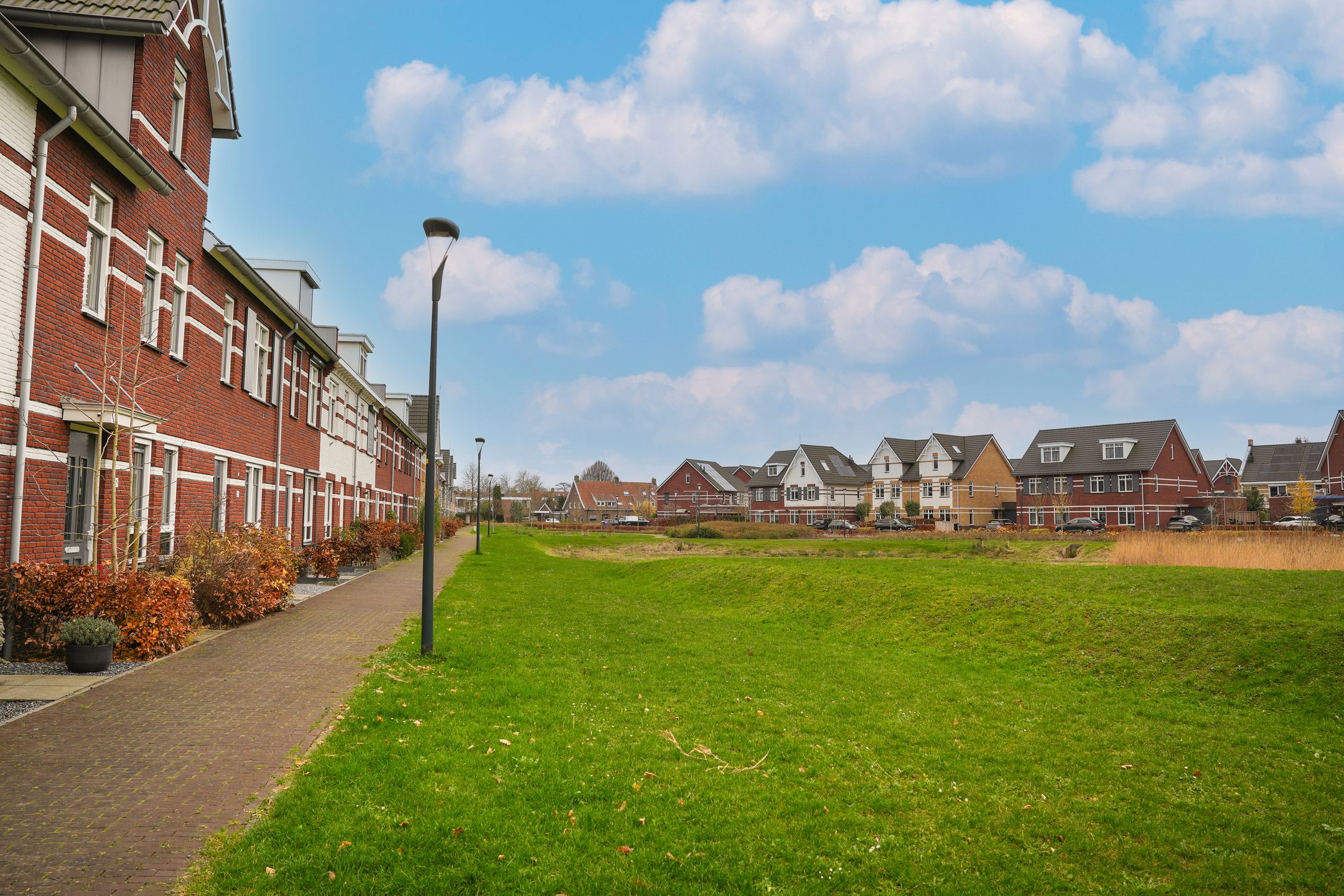 Foto 39 van Tinbergenplantsoen 49