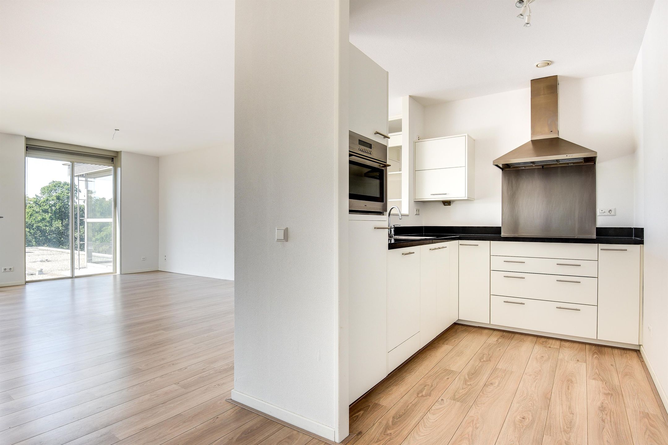 Foto 3 van Bellevuelaan 127