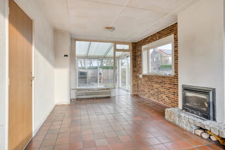 Foto 10 van Van der Helstlaan 3