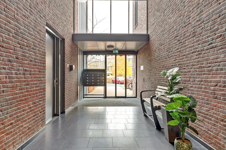 Photo 12 of Biezelingsestraat 59-A