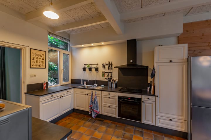 Photo 8 of Middenstraat 24