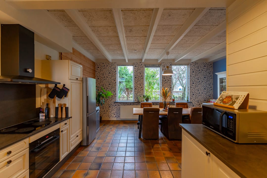 Foto 16 van Middenstraat 24