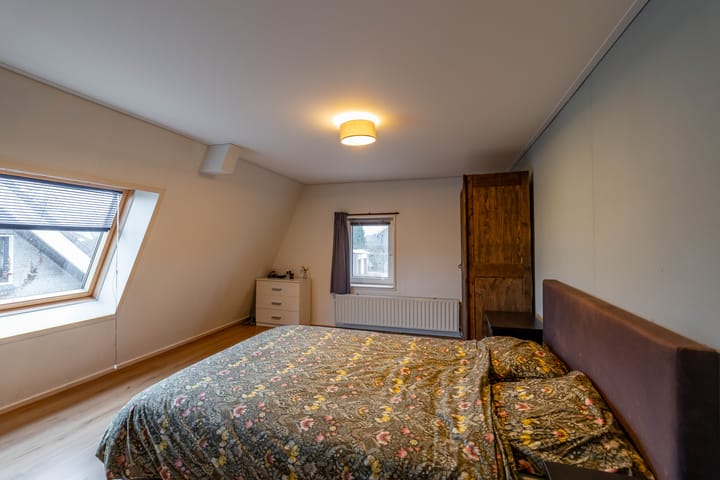 Photo 34 of Middenstraat 24