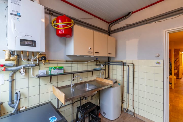 Photo 42 of Middenstraat 24