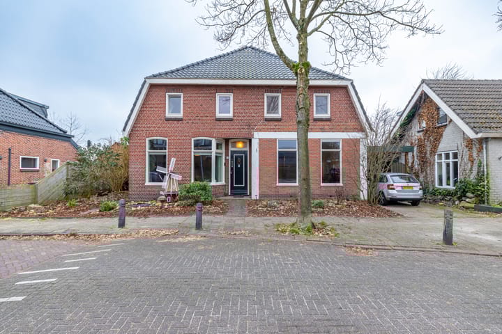 Photo 49 of Middenstraat 24