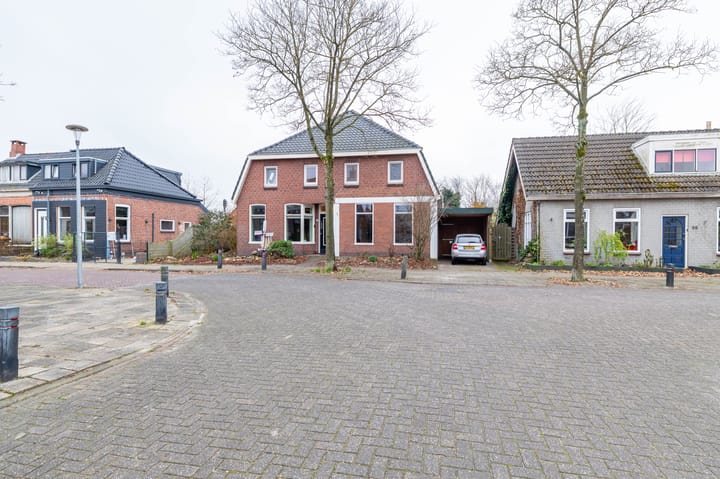 Photo 51 of Middenstraat 24