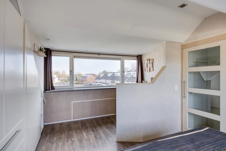 Foto 36 van Willem Barentsstraat 29